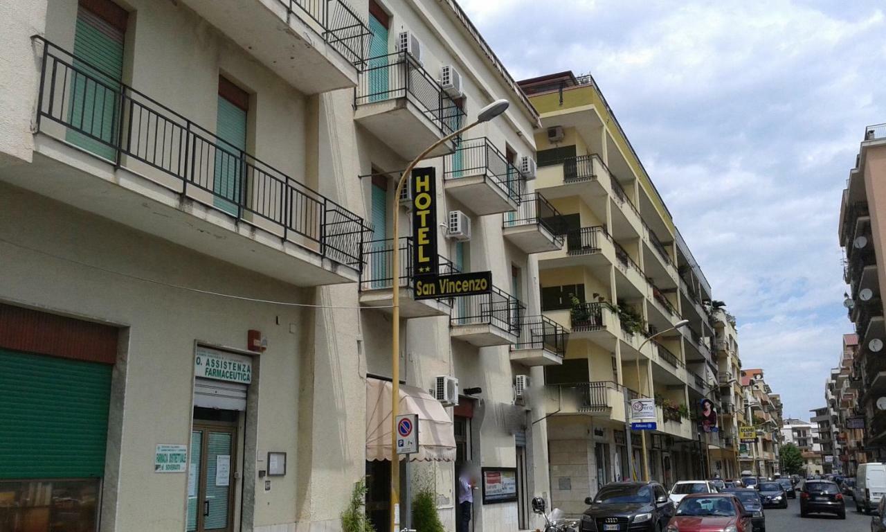 Hotel San Vincenzo 索威拉托玛里纳 外观 照片