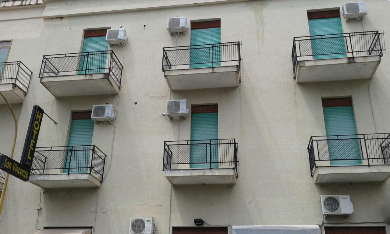 Hotel San Vincenzo 索威拉托玛里纳 外观 照片