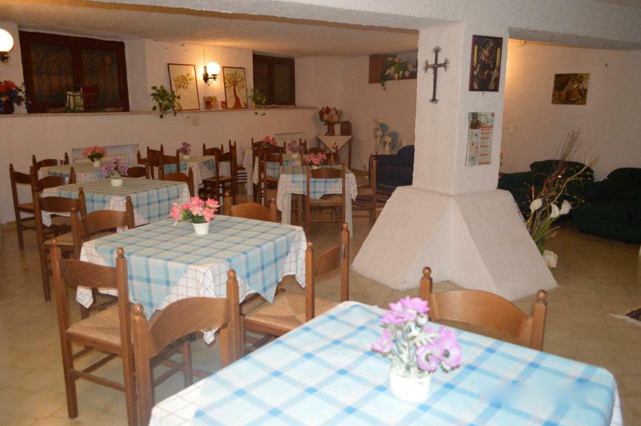 Hotel San Vincenzo 索威拉托玛里纳 外观 照片