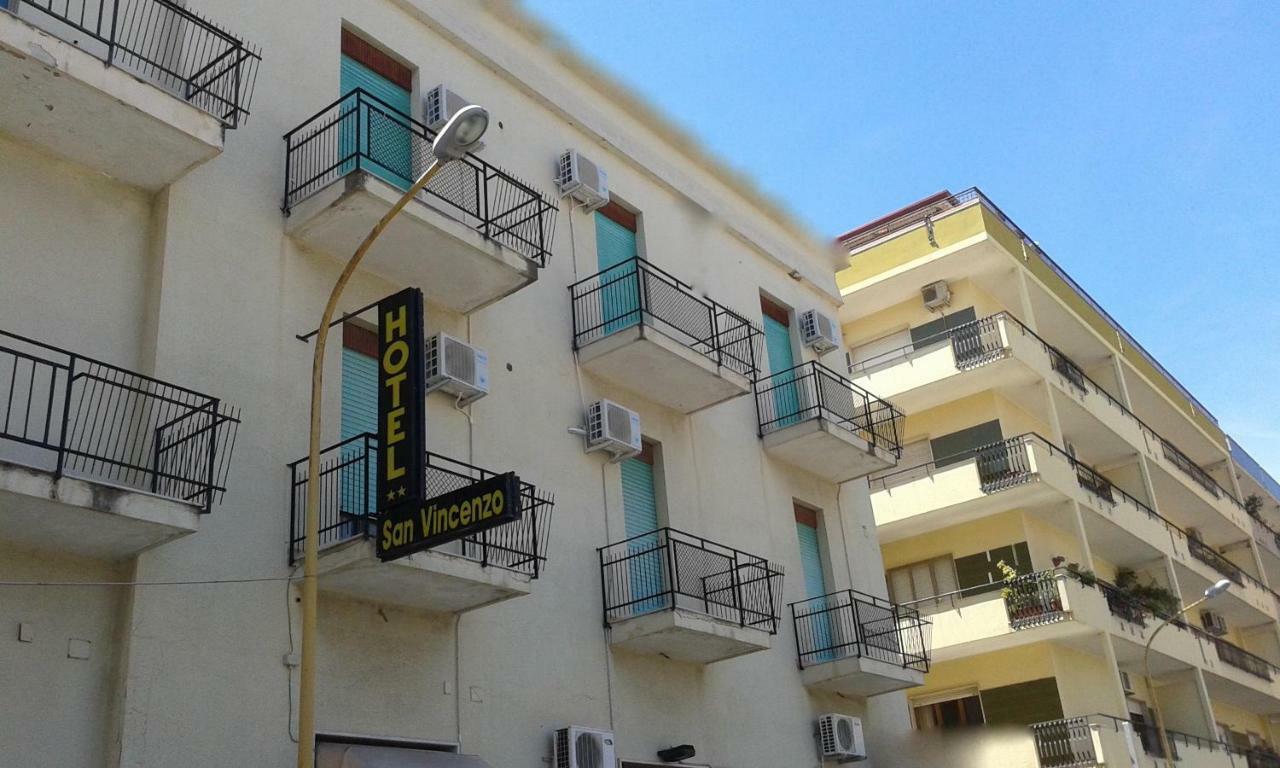 Hotel San Vincenzo 索威拉托玛里纳 外观 照片