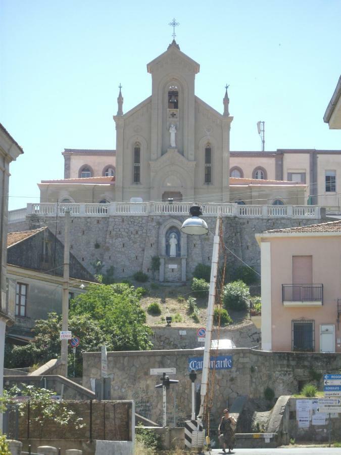 Hotel San Vincenzo 索威拉托玛里纳 外观 照片