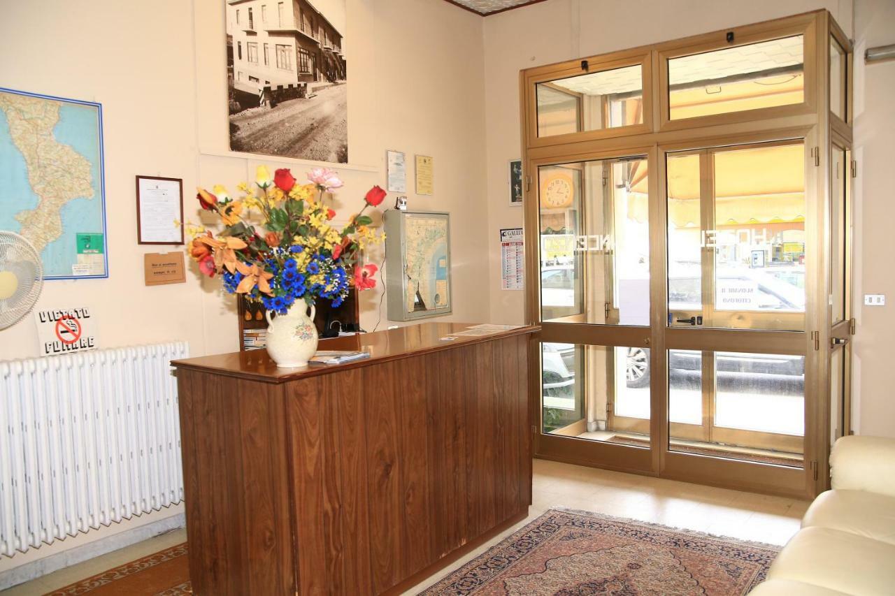 Hotel San Vincenzo 索威拉托玛里纳 外观 照片