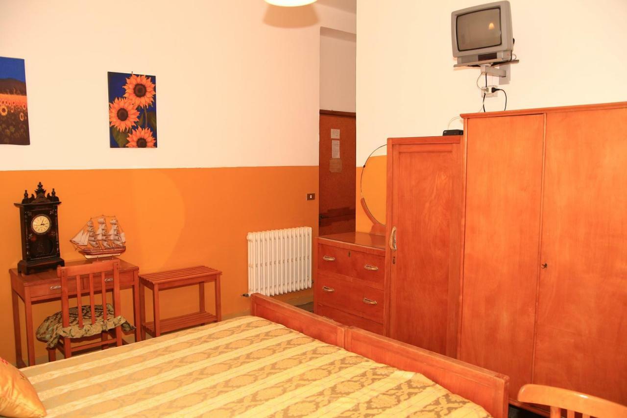 Hotel San Vincenzo 索威拉托玛里纳 外观 照片